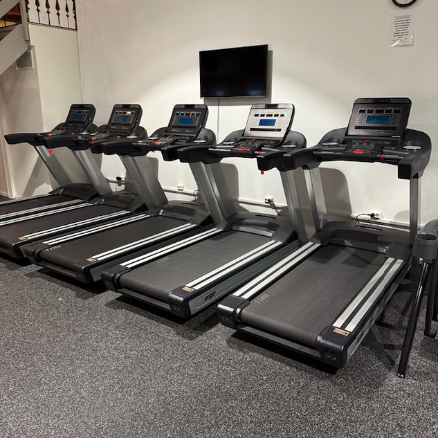 Ergo Fitness tredemøller installert i bedriftsgym